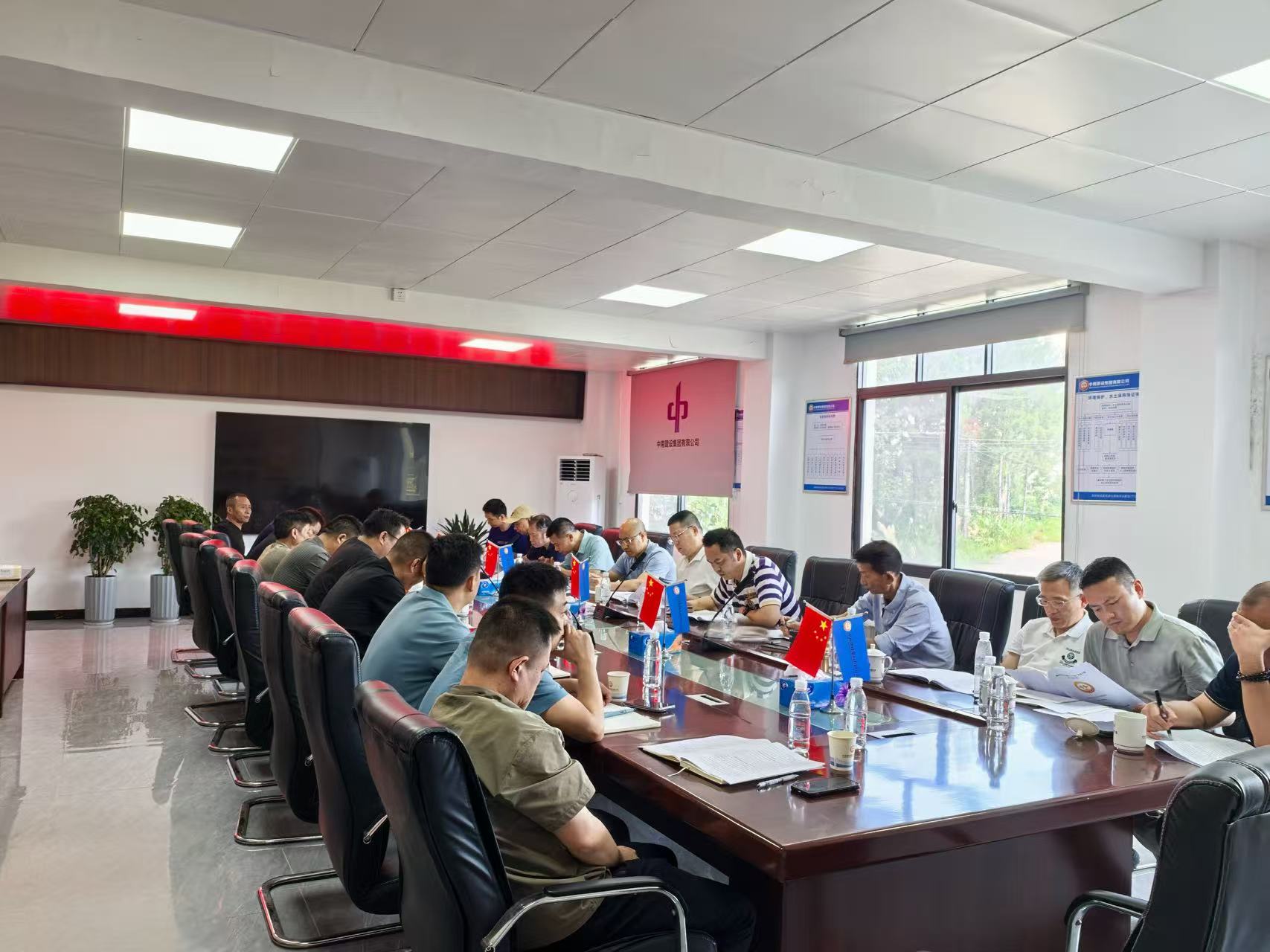 躬身一线察实情  靶向发力提质效  ——王元明率队深入中南建设集团桂新高速两项目调研督导